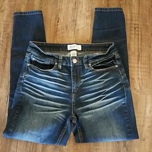Mudd distressed jeans